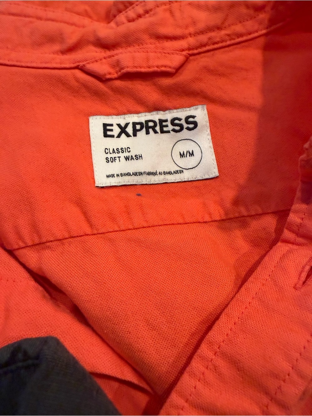 Express Men’s Classic Fit Soft Wash Button-Down Shirt Bundle - Picture 5 of 9